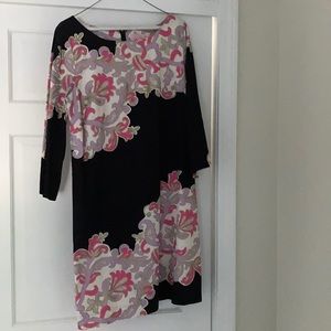 Lilly Pulitzer mid length dress